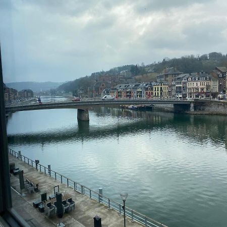 Le Coeur De Ville Dinant Buitenkant foto