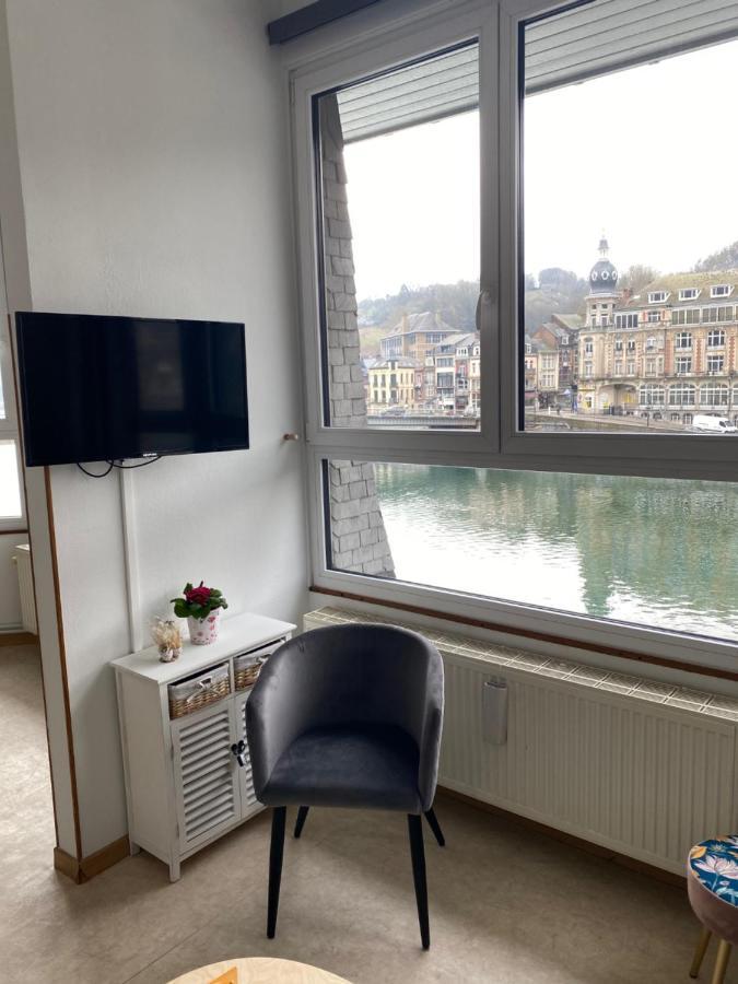 Le Coeur De Ville Dinant Buitenkant foto