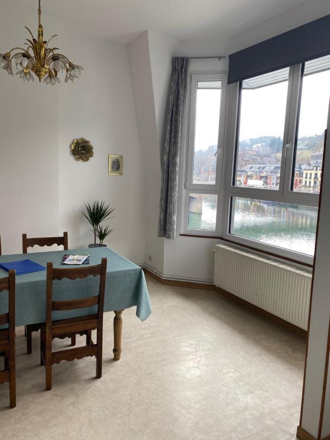 Le Coeur De Ville Dinant Buitenkant foto